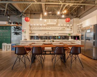 Light Hostel Hualien - Hualien City - Lobby