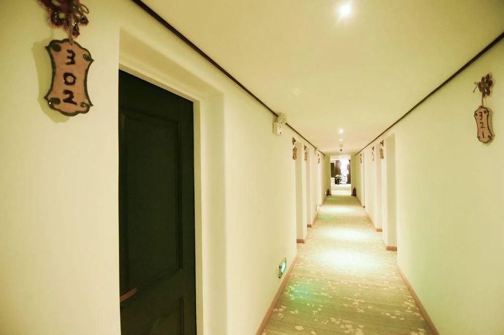 Luoyang Yijia International Youth Hostel - לואויאנג - מסדרון