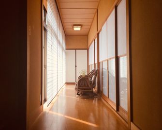 Shima No Yado ~kon~ - Izu Ōshima - Hallway