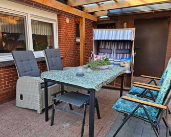 Vacation apartment Sonja 35595 - Fehnhaus Sonja - Apen - Patio