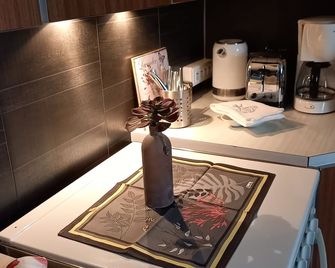 A L'ancienne Huilerie Charming Accommodation In The Remparts Of Riquewihr. - Riquewihr