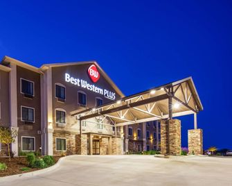 Best Western Plus Overland Inn - Fort Morgan - Gebouw