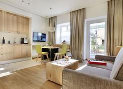 Riedz Apartments - Innsbruck - Pokój dzienny