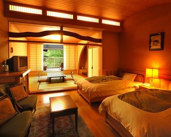 Kurokawa Onsen Oku no Yu - Minamioguni