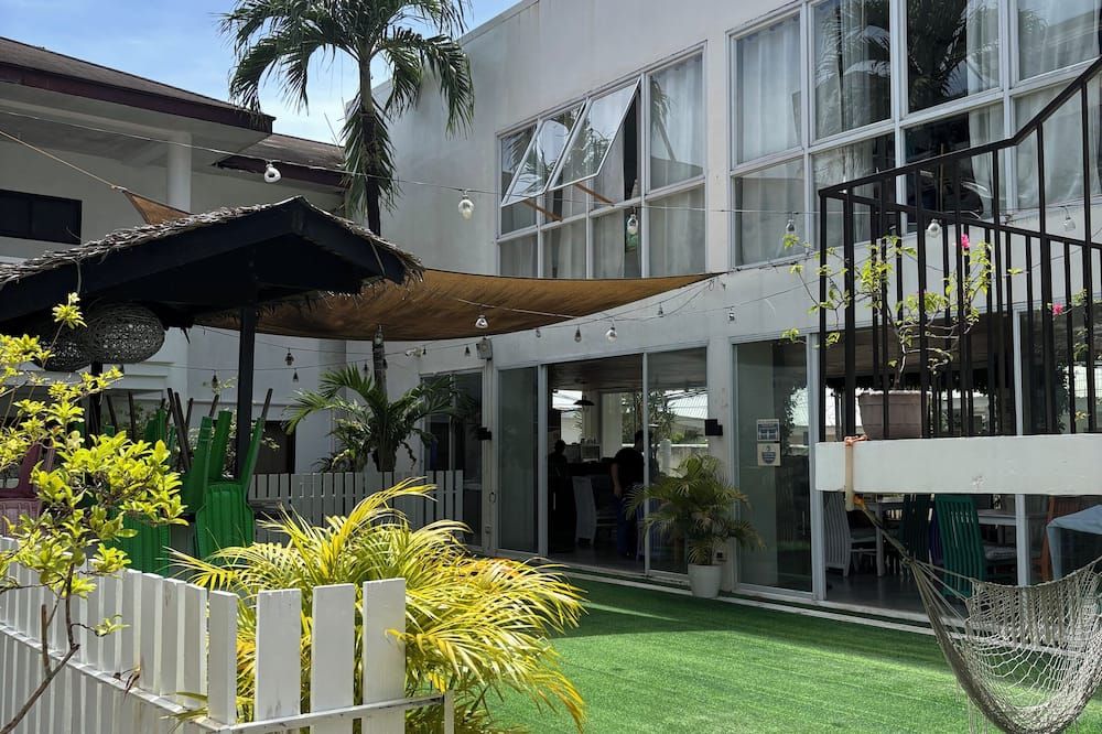 Seabird International Resort - Boracay