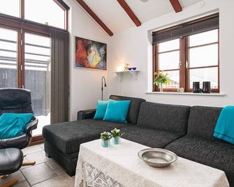 4 person holiday home in Esbjerg V - Esbjerg - Living room