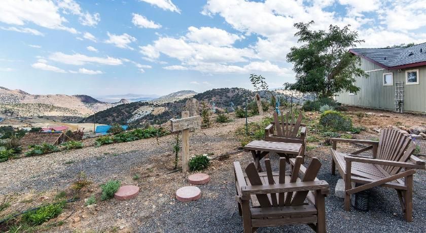 Patio view of Virginia City Inn