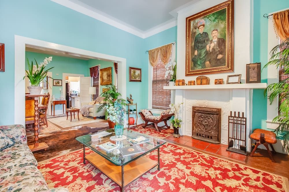 Apt #4 - Charming Apt near Riverwalk, Pearl Brewery, Trinity & Ft. same - סן אנטוניו - סלון