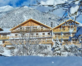 Romantik Alpenhotel Waxenstein - Grainau - Bygning