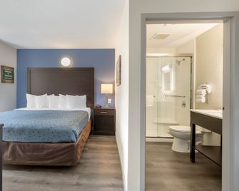 Garner Hotel Greenville East by IHG - גרינוויל - חדר שינה