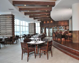 Hotel Dreams Del Estrecho - Punta Arenas - Restaurant