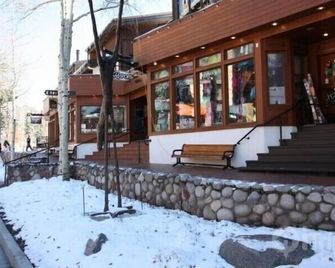Heart Of Vail Village, Short Walk To Ski Slopes, Across From Solaris - Vail - Edificio