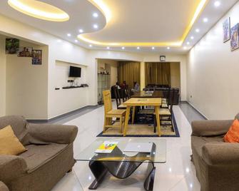 Kaije Country Cottages - Fort Portal - Sala de estar