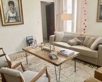 L'annexe Apparthotel Porto Vecchio, 4 Et - Porto-Vecchio - Salon