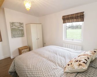 Foxes Den - Thornton-Cleveleys - Bedroom