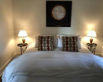 Sycamore Cottage at Peacock in the Delta - Farm Stay - Indianola - Ložnice