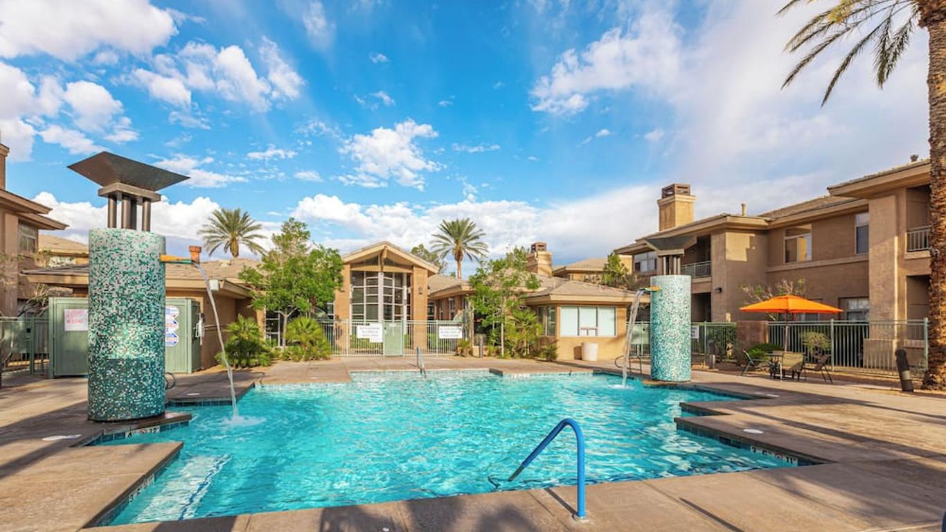 ذا كليفس آت بيس كانيون