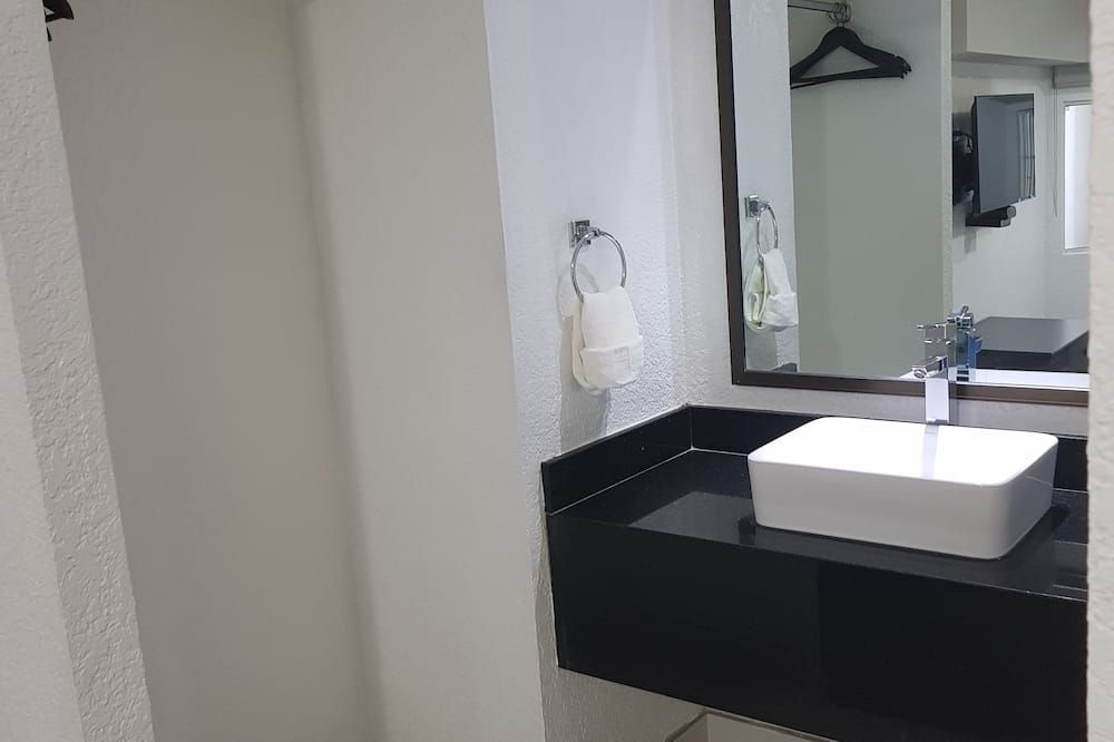 Hotel Principado Tijuana Aeropuerto - טיחואנה - חדר רחצה