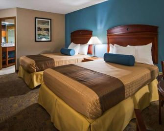 Days Inn by Wyndham Englewood Dayton Airport - Englewood