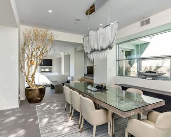 Villa in Beverly Hills - Pool -Scenic Outlook 4b/b - Culver City - Dining room