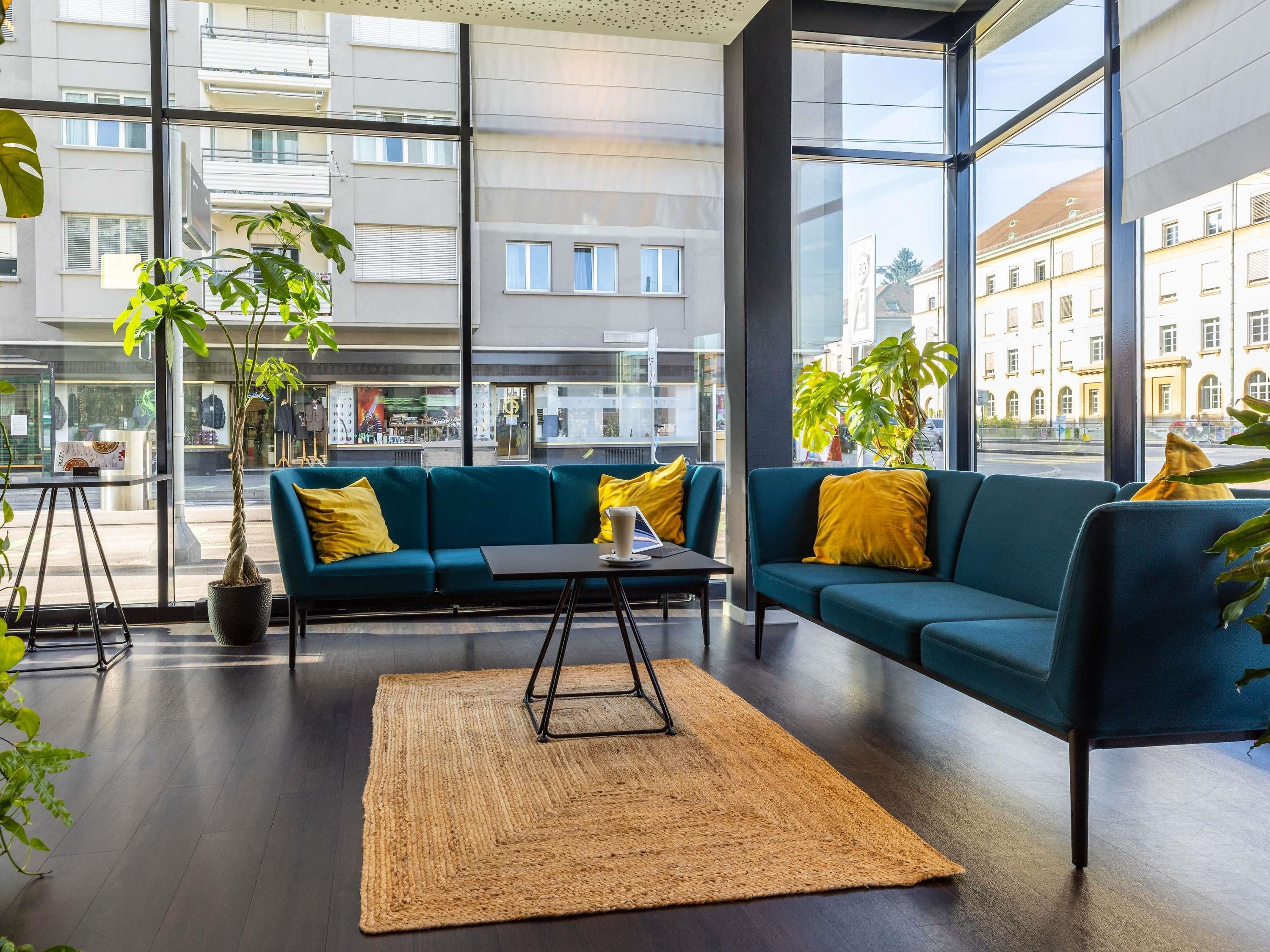 Ibis Basel Bahnhof - באזל - טרקלין