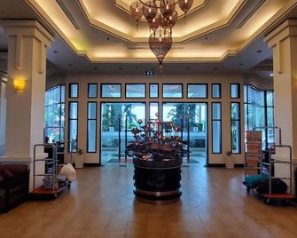 تارا أنكور هوتل - سيم ريب - ردهة