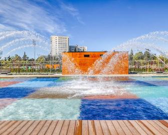 Excellent Vallehermoso 2BR, nr University, Shops & Food, by Blueground - Madrid