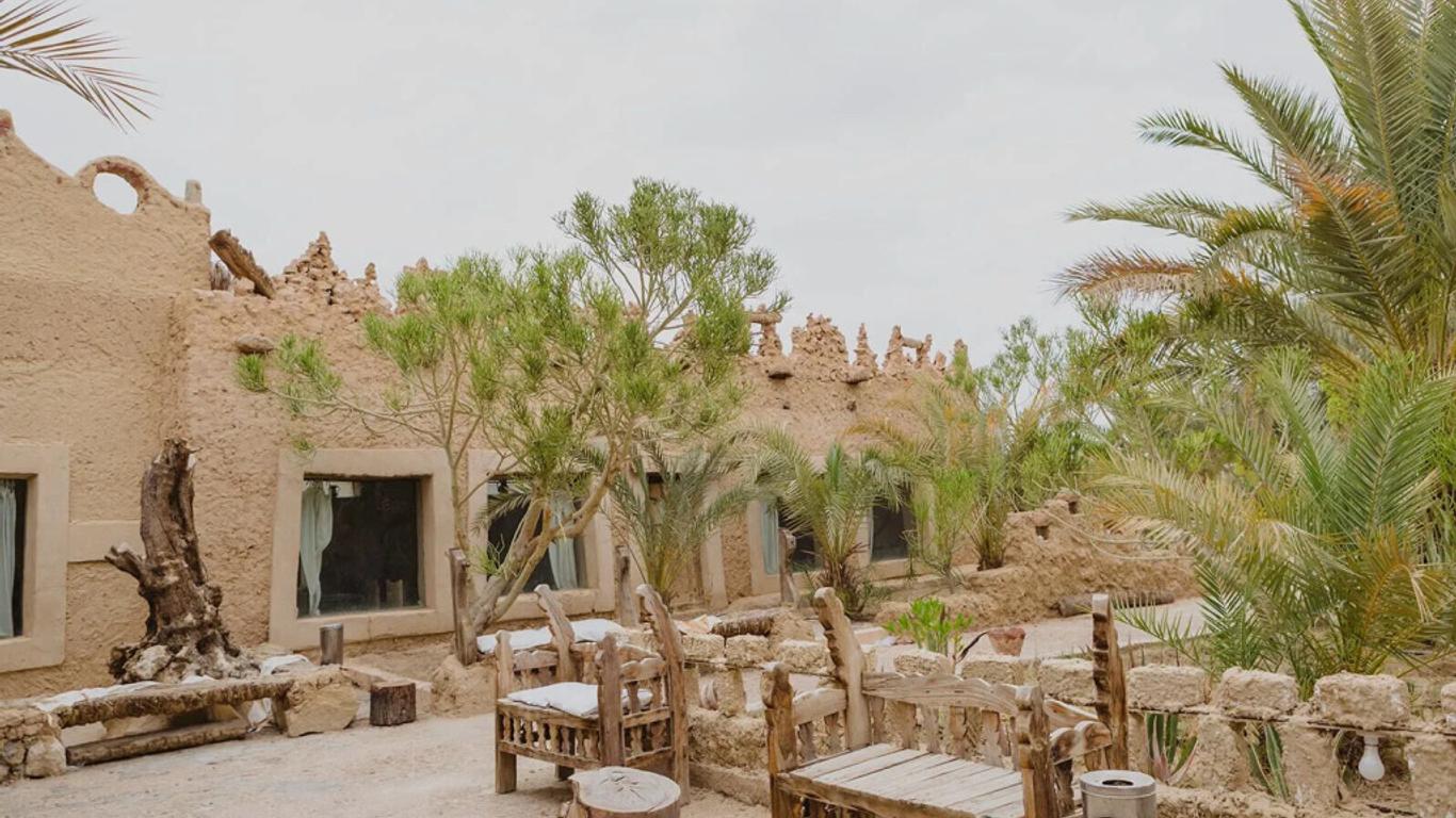 Shali Lodge