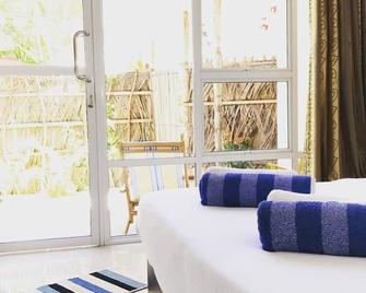Palm Garden - Thoddoo - Bedroom