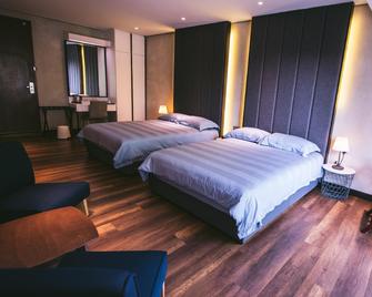 The Colony - Kuantan - Bedroom