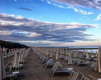 Hotel Sole - Eraclea - Beach