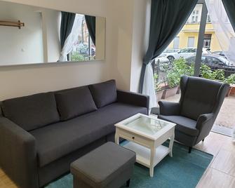 Modern holiday apartment in a quiet location on Lake Tegel - Berlin - Wohnzimmer