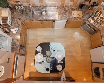 2 The Old Coach House - Ambleside - Kitchen