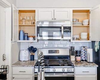 “The Pearl” Family House, 6-10 Minutes to Downtown, Alamodome, Frost Center - San Antonio - Dapur