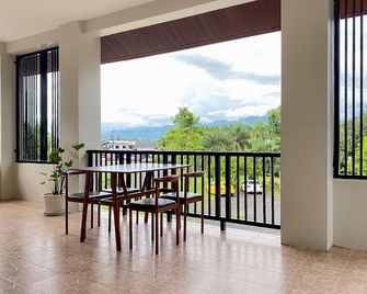 Nan Muanjai Hotel - Pua - Balcony