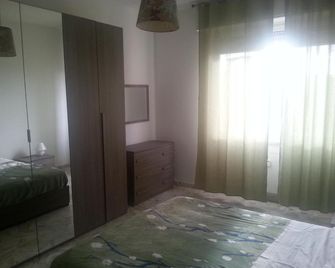 Vittoriaalbissola - Albissola Marina - Camera da letto