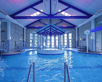 Gloucester Robinswood Hotel By Sunday - Gloucester