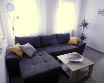 Ferienapartements Girrbach - Dresde - Sala de estar