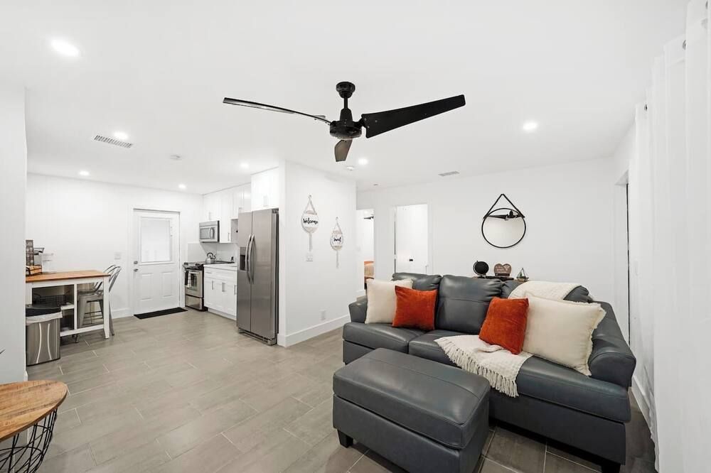 Peaceful Retreat By Pmi - פורט לודרדייל - סלון