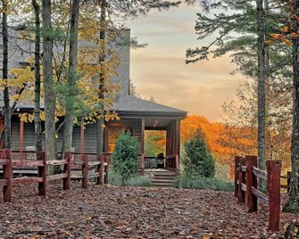 Cottage in the Woods Retreat - Blue Ridge - Vista del exterior