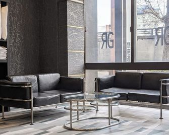GR Hotel Ginzadori - Kumamoto - Lounge