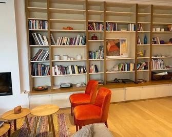 The Pink House - Brussels - Lounge
