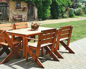 Ferienwohnung, Beetzseeheide - Beetzseeheide - Patio