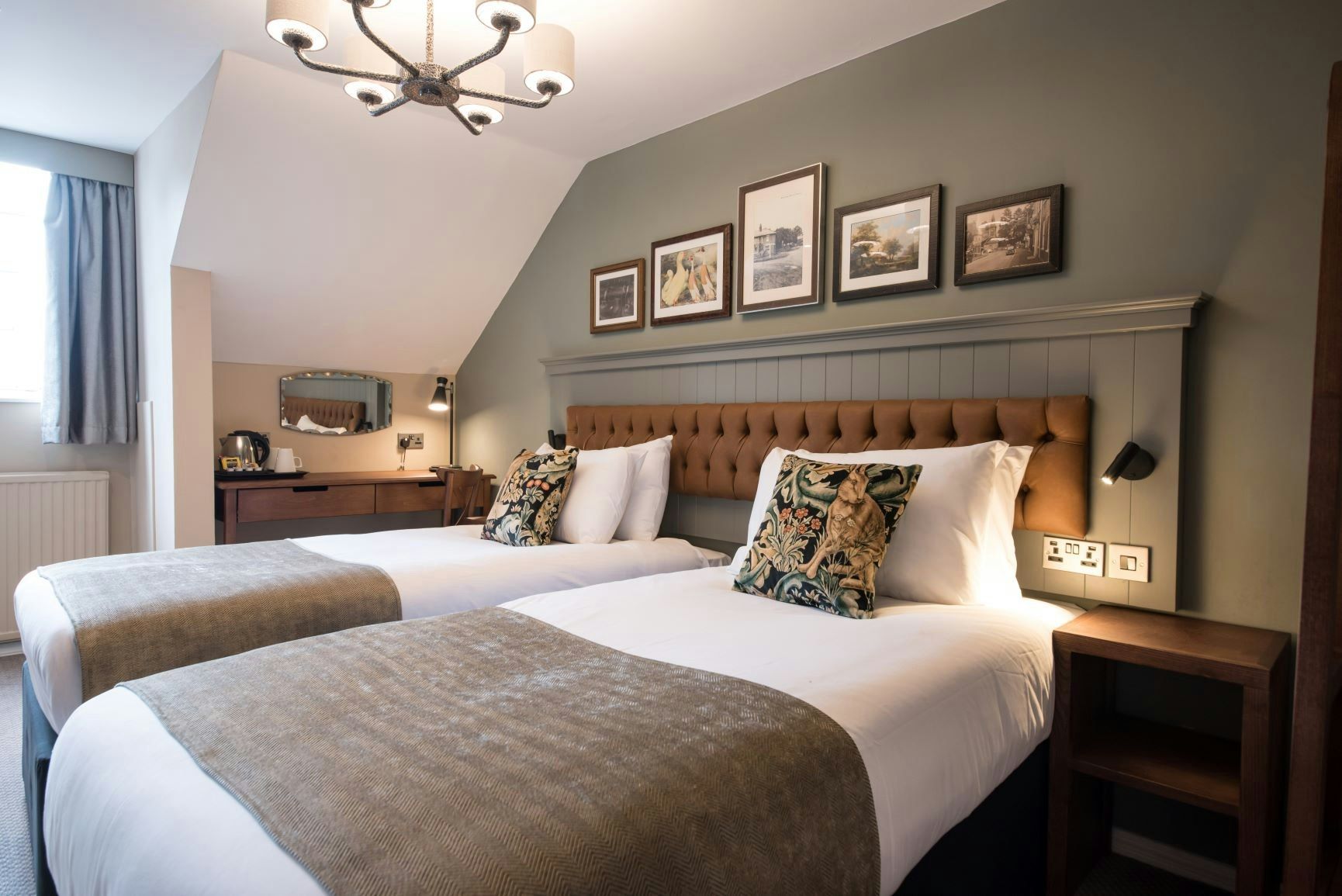 The Five Bells by Innkeeper's Collection