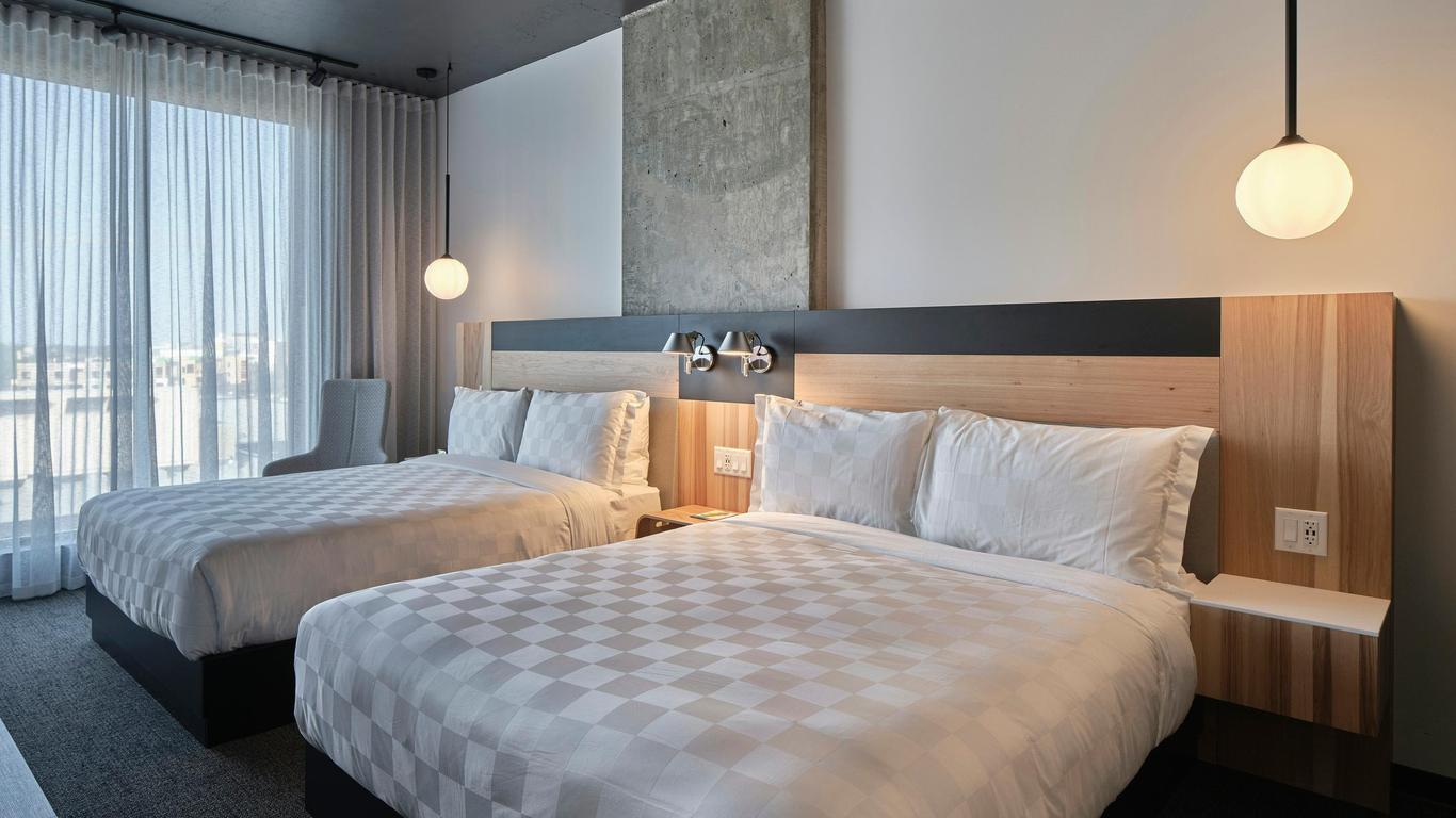 Alt Hotel Calgary East Village