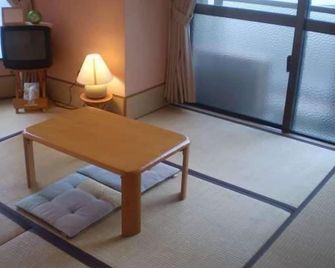 Hostels Hakuseisou - נאהא