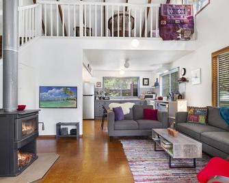 67A Annetts Parade, Mossy Point - Mossy Point - Sala de estar