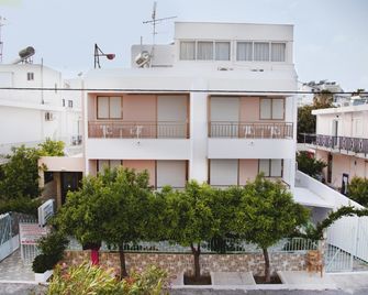 Kardamena Holiday Apartments - Kardamena - בניין