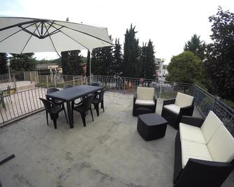 New Camere Pederzoli - Peschiera del Garda - Hol