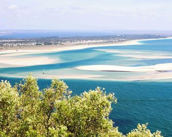 Hotel Arangues - Setúbal - Plage